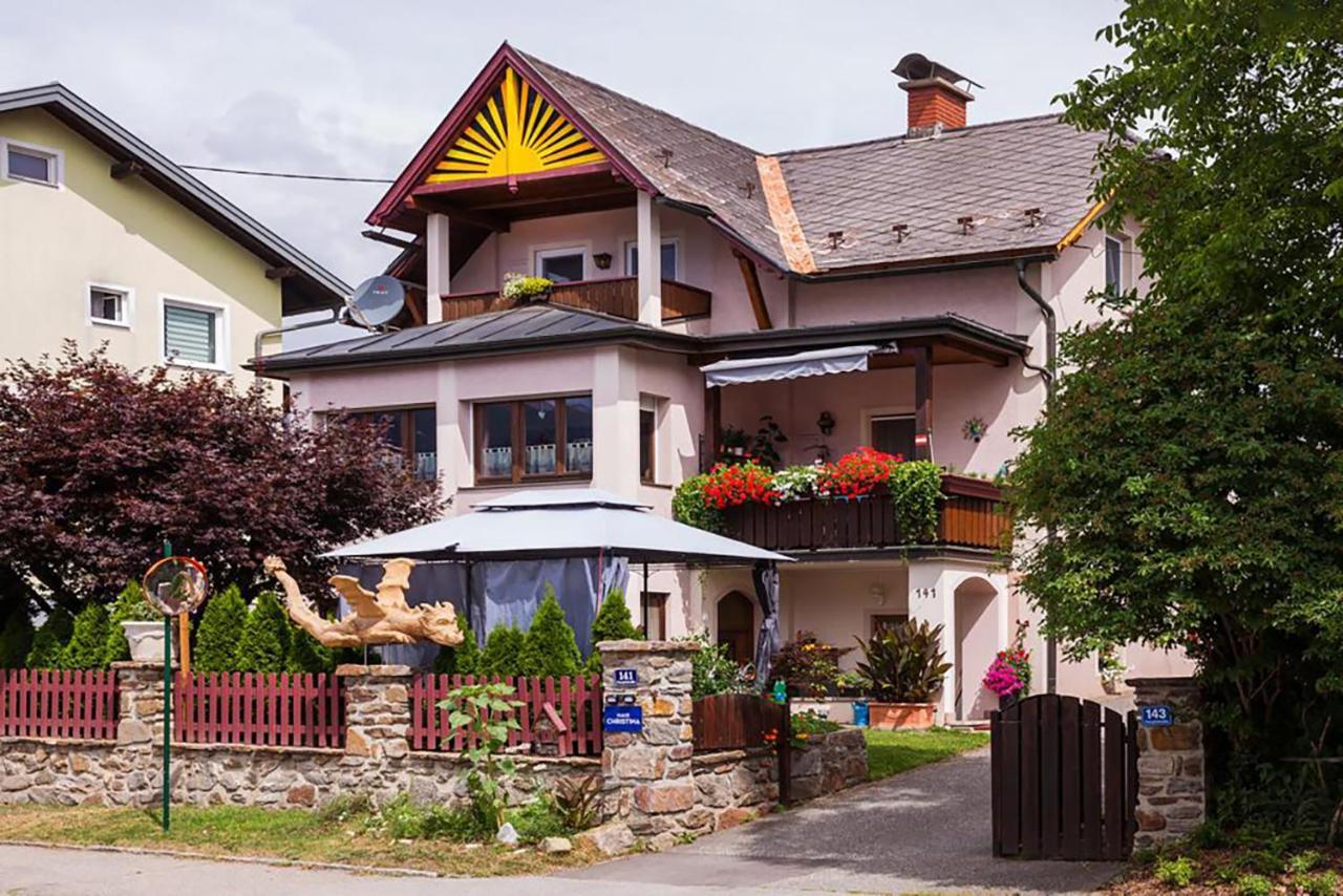 Haus Christina Apartment *